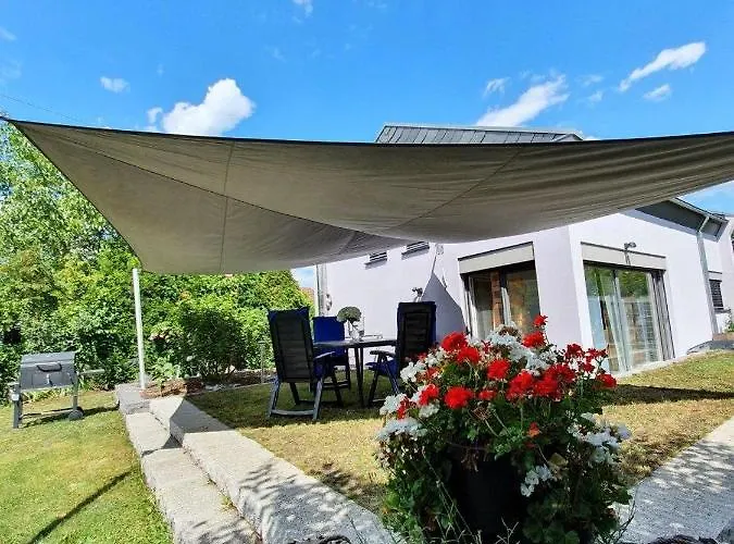Wohnen-auf-zeit-am-see Hotel *