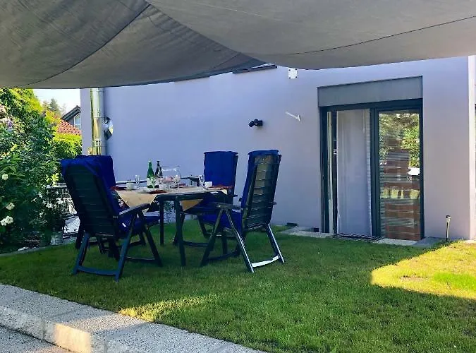 Wohnen-auf-zeit-am-see Hotel